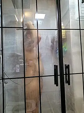 Snapshot of Esmertarcinim chatting on February 2025 03:10:02 PM Esmertarcinim online show from February 2025 03:10:02 PM