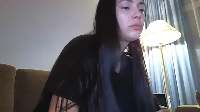 Mr-and-Mrs-Smith online show from September 2025 03:13:02 PM