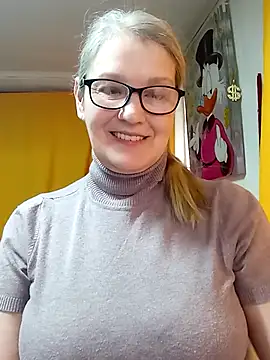 irinamaux online show from March 2026 06:30:02 AM