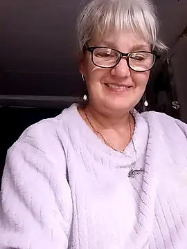 irinamaux online show from July 2026 06:08:02 AM