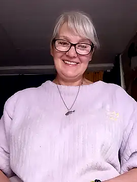 irinamaux online show from July 2026 07:23:02 AM