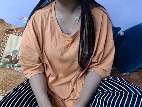 Snapshot of Freya_nia chatting on November 2025 06:35:01 AM Freya nia online show from November 2025 06:35:01 AM