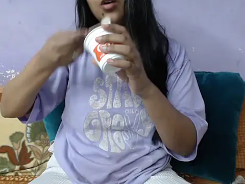 Snapshot of Freya_nia chatting on November 2025 02:52:02 PM Freya nia online show from November 2025 02:52:02 PM