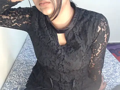 Snapshot of Freya_nia chatting on December 2025 07:55:01 PM Freya nia online show from December 2025 07:55:01 PM