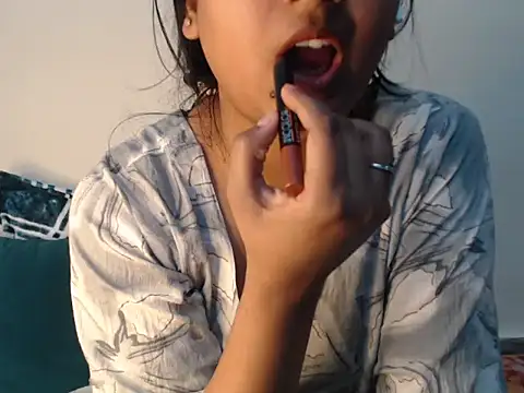 Snapshot of Freya_nia chatting on January 2026 01:57:02 PM Freya nia online show from January 2026 01:57:02 PM