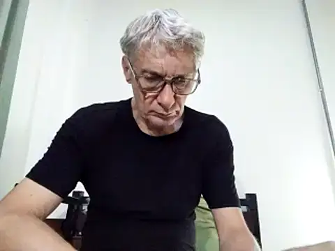 BIGUNCUTHARDCOCK online show from March 2025 01:32:02 AM