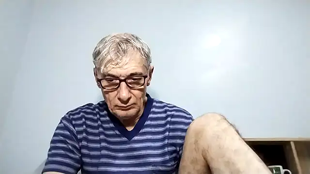 BIGUNCUTHARDCOCK online show from September 2025 12:56:02 AM