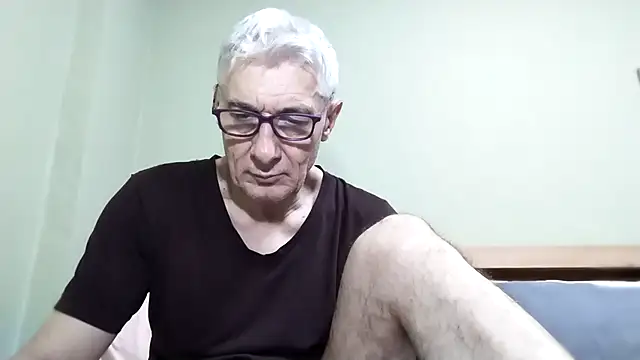 BIGUNCUTHARDCOCK online show from October 2025 02:22:02 AM