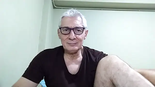 BIGUNCUTHARDCOCK online show from January 2026 02:10:01 PM