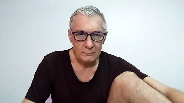 BIGUNCUTHARDCOCK online show from March 2026 01:01:01 AM