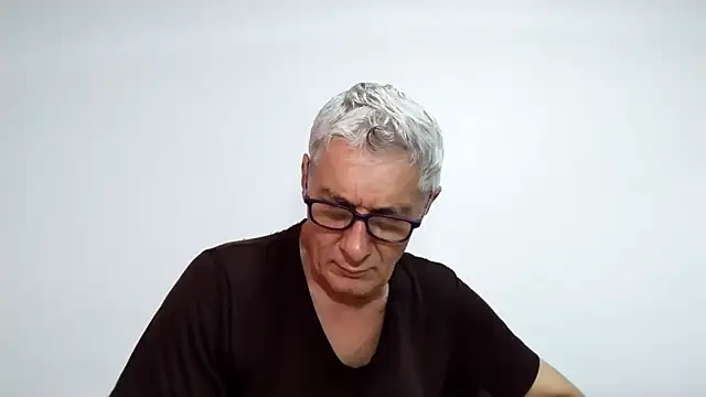 BIGUNCUTHARDCOCK online show from April 2026 12:44:01 AM