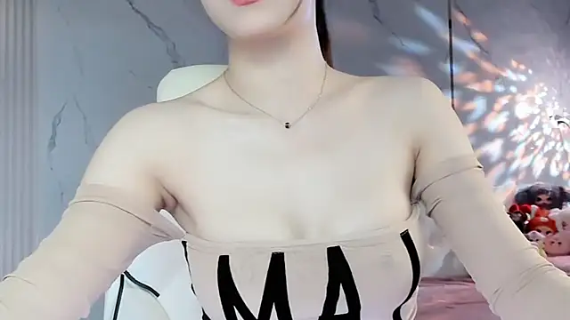 Luli-bae online show from December 2024 03:34:01 AM