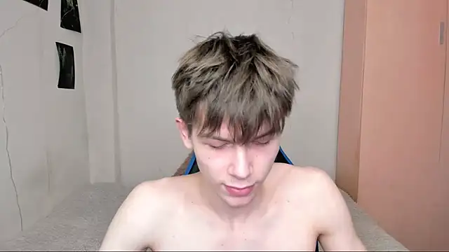 Makentoshi  online show from March 2025 09:23:02 AM