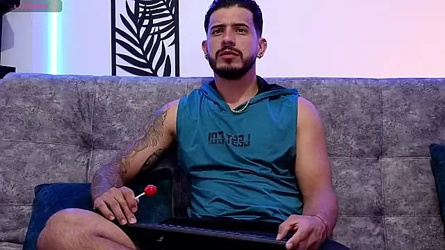 Bruno Mattos online show from January 2025 10:45:01 PM