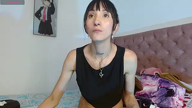 Sakura and yuki online show from February 2025 05:18:02 PM