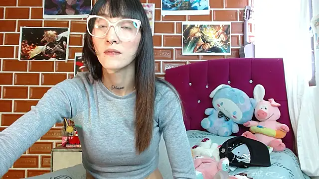Sakura and yuki online show from March 2025 03:19:01 PM