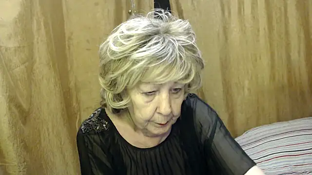  Estelitta 5 online show from February 2025 05:04:01 AM