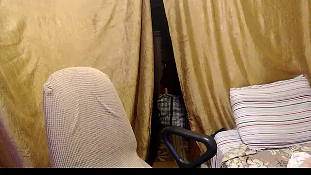  Estelitta 5 online show from October 2025 01:54:01 PM