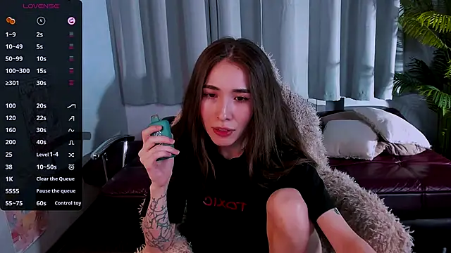 ashleyro1 online show from November 2025 07:53:01 AM