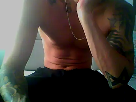 Skater29xx2 online show from February 2025 04:10:01 PM