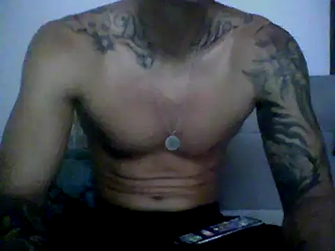 Skater29xx2 online show from February 2025 04:23:02 AM