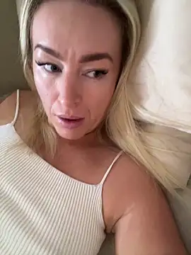 Snapshot of ChristyAdair chatting on December 2024 03:14:01 PM ChristyAdair online show from December 2024 03:14:01 PM