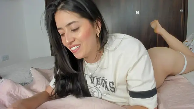 Snapshot of ChanellGV chatting on February 2025 04:57:01 AM ChanellGV online show from February 2025 04:57:01 AM