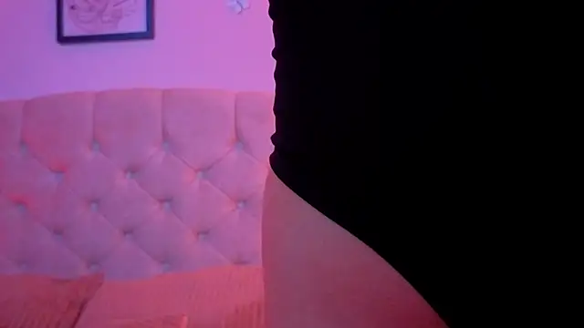 Snapshot of ChanellGV chatting on November 2025 08:54:01 PM ChanellGV online show from November 2025 08:54:01 PM