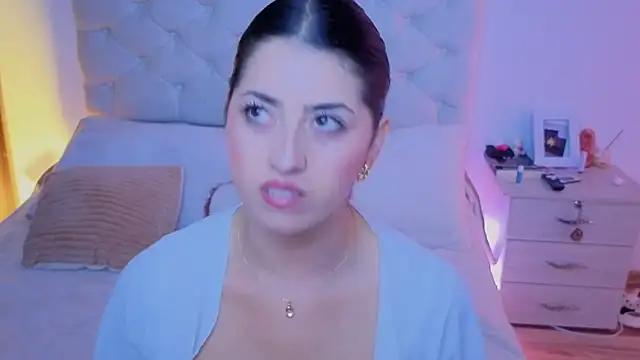 Snapshot of ChanellGV chatting on November 2025 09:36:01 PM ChanellGV online show from November 2025 09:36:01 PM