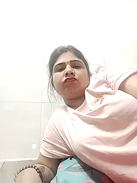 Snapshot of Husnpari20 chatting on February 2025 03:47:01 PM Husnpari20 online show from February 2025 03:47:01 PM