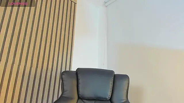 Snapshot of Angel_esteban_fx chatting on May 2026 08:02:02 PM Angel esteban fx online show from May 2026 08:02:02 PM