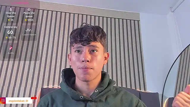 Snapshot of Angel_esteban_fx chatting on June 2026 05:06:02 PM Angel esteban fx online show from June 2026 05:06:02 PM