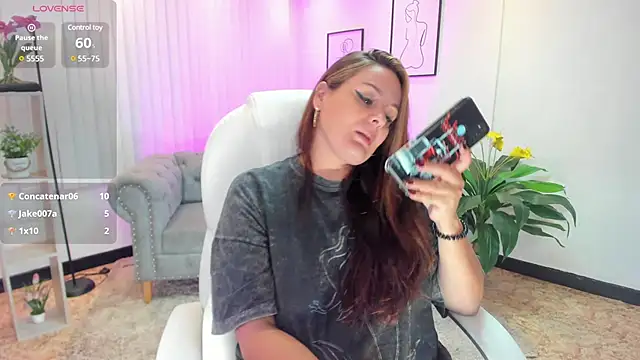 Aida adams online show from February 2025 11:59:02 PM