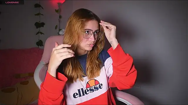 IsabellaFerreiraa online show from March 2026 07:01:02 AM