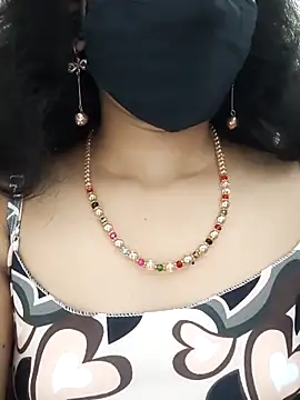 Angleannie online show from October 2025 04:13:02 AM