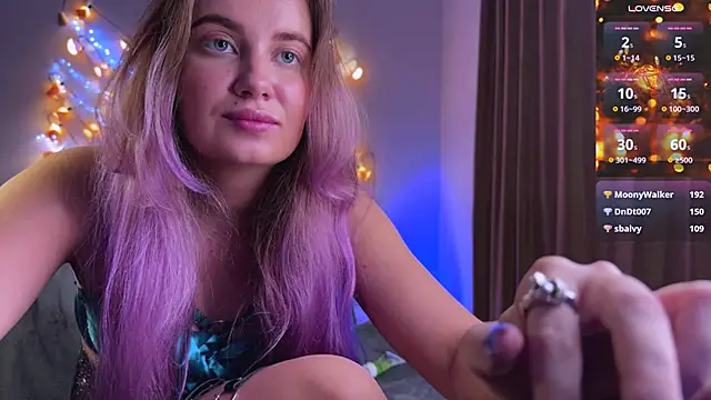 Femdom Lola online show from December 2024 06:43:02 PM