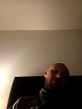 Guitccch online show from April 2026 01:47:01 AM