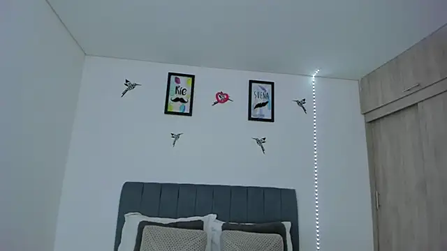 im sarah34 online show from February 2026 09:41:01 PM