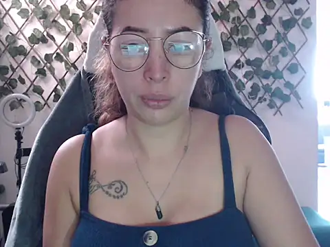 Snapshot of jeiana4u chatting on May 2026 05:08:02 PM jeiana4u online show from May 2026 05:08:02 PM