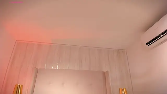 kaylarossi online show from March 2026 07:32:01 PM