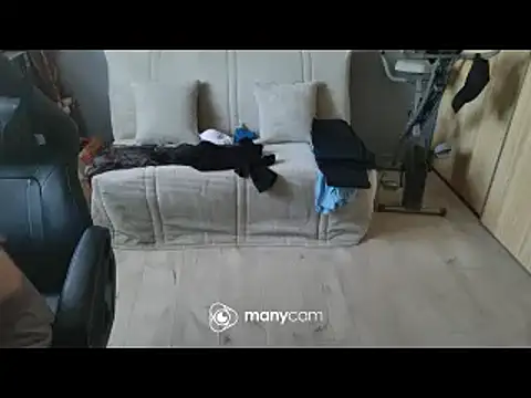 lolacharlyxh online show from January 2025 01:17:02 PM