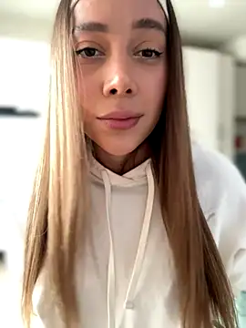 Condes carmen online show from November 2025 10:14:01 AM