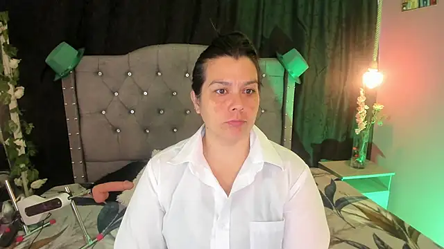 martina foxy  online show from March 2025 11:41:01 AM