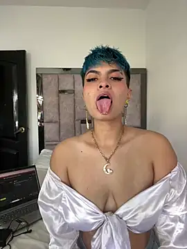 Snapshot of ivanna_rivera chatting on January 2025 02:19:01 PM ivanna rivera online show from January 2025 02:19:01 PM