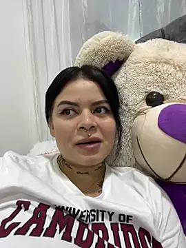 Snapshot of ivanna_rivera chatting on January 2025 05:30:02 PM ivanna rivera online show from January 2025 05:30:02 PM