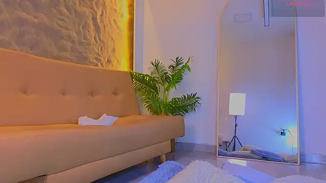 Isa  Blanc online show from January 2026 03:09:01 AM