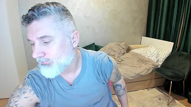 BlowMyXXL online show from February 2025 07:17:01 PM