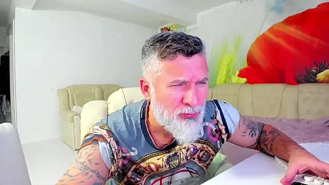 BlowMyXXL online show from January 2026 05:26:01 PM