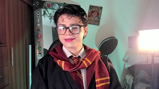 marckalexis online show from October 2025 01:53:02 AM