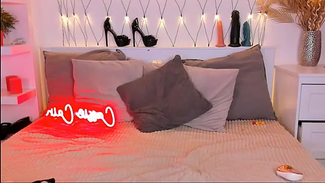 CassyCain online show from February 2026 07:45:02 AM